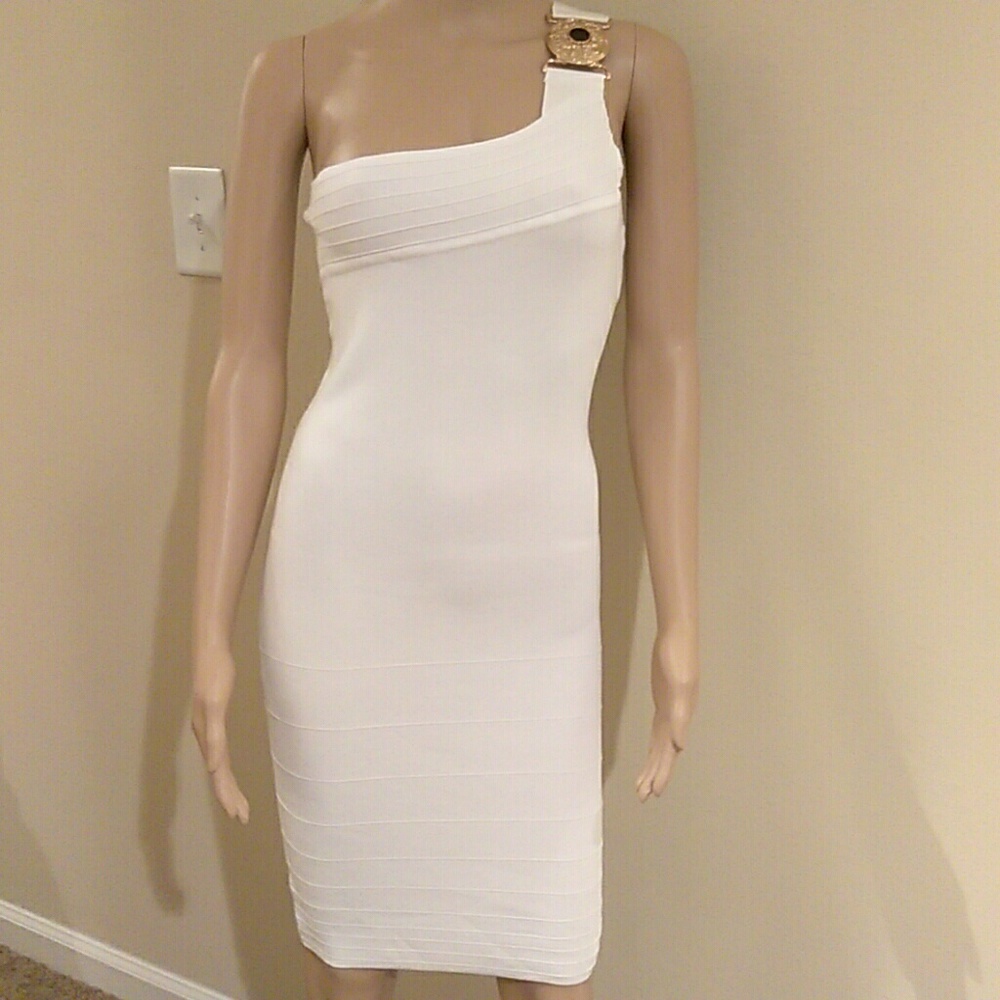 One shoulder bandage midi dress